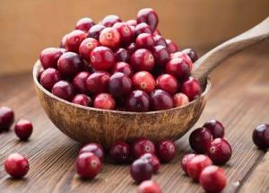 Cranberries Cleanses Your Skin, Read More Skin and Hair Benefits
