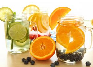 Detox Drink To Treat Your Taste-buds And Help Loose Weight