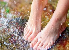 Simple Ways To Take Care of Foot During Monsoon