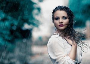 These 4 Tips Will Help You Keep Your Hair Shiny Even During Rains
