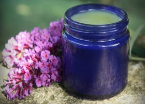 Try Homemade Pain Balm To Treat Aches and Pain