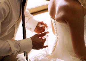 Getting Intimate Before Marriage Might Be a Risky Thing