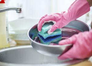 3 Kitchen Ingredients To Make Your House Cleaning Easy