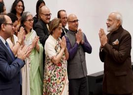 PM Narendra Modi meets Kashmiri Pandits in Houston, Become Showstopper
