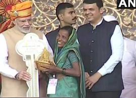 PM slams UPA for not building sufficient homes for poor in Shirdi