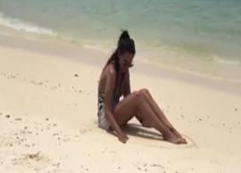 Sonakshi Sinha is slaying it in a bikini on her vacay in Maldives