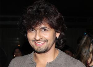 Sonu Nigam Shaves off His Hair