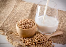 5 Health Benefits of Drinking Soy Milk