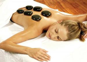10 Benefits of Stone Massage Therapy