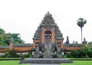 Temple of Invisible God in Bali