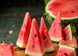 5 Steps To Do Fruit Facial at Home Using Watermelon