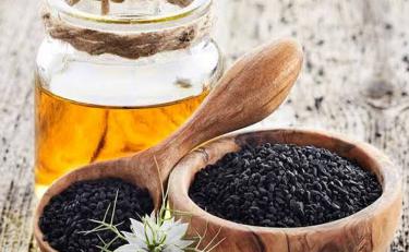 5 Amazing Health Benefits of Using Kalonji Oil