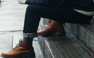 Know The Nature of Your Man From His Shoes