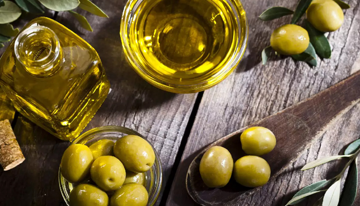 6 DIY Ways To Use Olive Oil For Your Skin