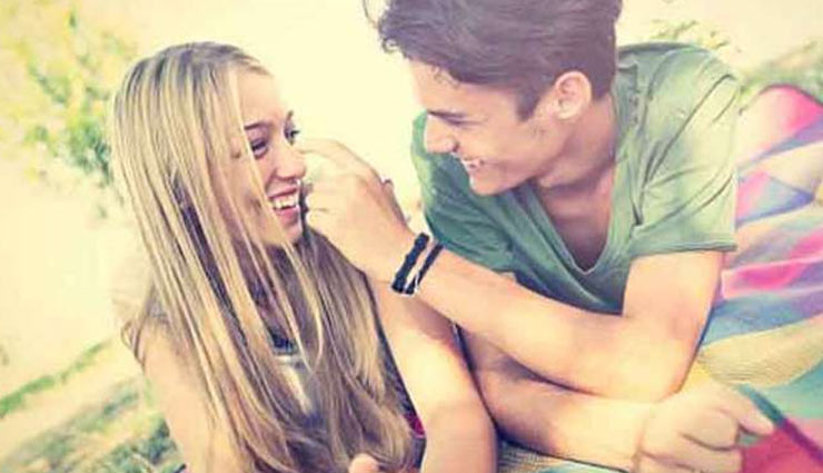 praising girls,tips to praise girls,mates and me,relationship