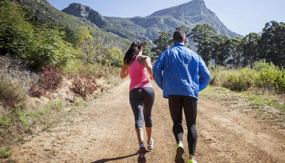 How to Make People Like You: 10 Simple Habits That Instantly Improve Your Relationships