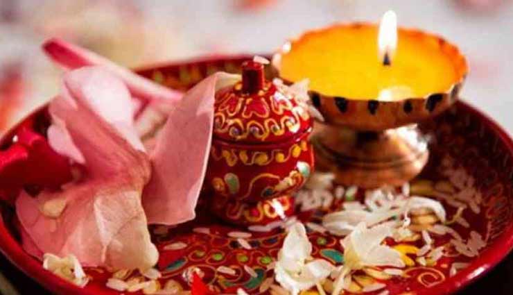 ये 4 चीजे अपवित्र होने के बावजूद भगवान की पूजा में की जाती है इस्तेमाल, जानें क्यों 