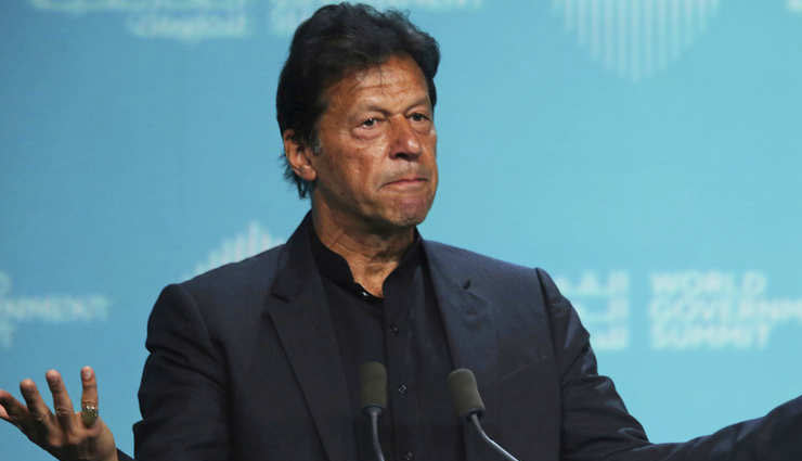 पाकिस्तान पर मंडरा रहा है ये बड़ा संकट, बढ़ सकती है इमरान खान की मुश्किलें