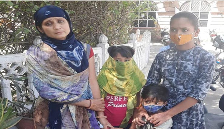 अजमेर : महिला ने कलक्टर से मांगी आत्मदाह की अनुमति, पति, सास से आ गई है तंग