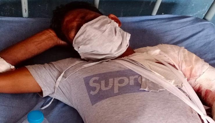 कोटा : बचाव में भोंकते कुत्ते पर बेल्ट से किया हमला तो नाराज युवकों ने शख्स को कर दिया सरियों व डंडों से घायल