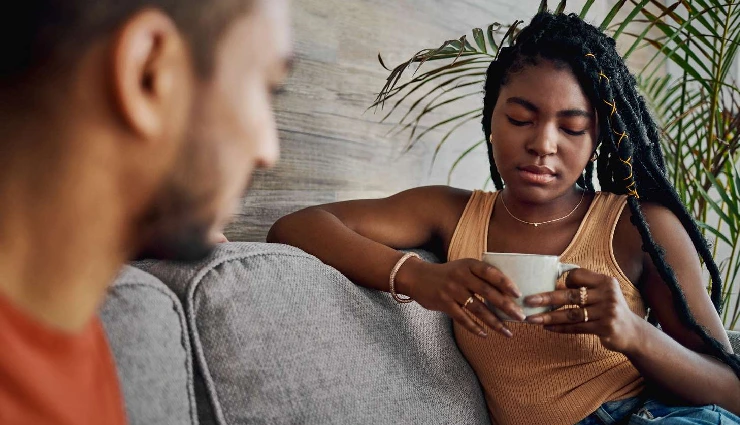 emotional manipulation signs,manipulative relationship traits,toxic relationships,how to recognize manipulation,emotional abuse in relationships,mental control in relationships,gaslighting signs,self-worth and boundaries,manipulative partner behavior,break free from toxic love,emotional awareness in relationships