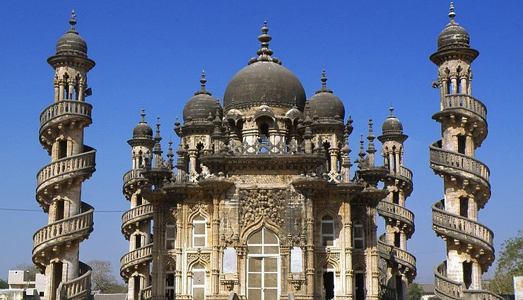 india,india a must visit travel destination,reasons to visit in india