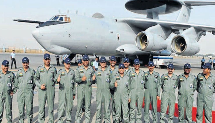 President Ram Nath Kovind, PM Modi and others wish Indian Air Force on its 86th anniversary