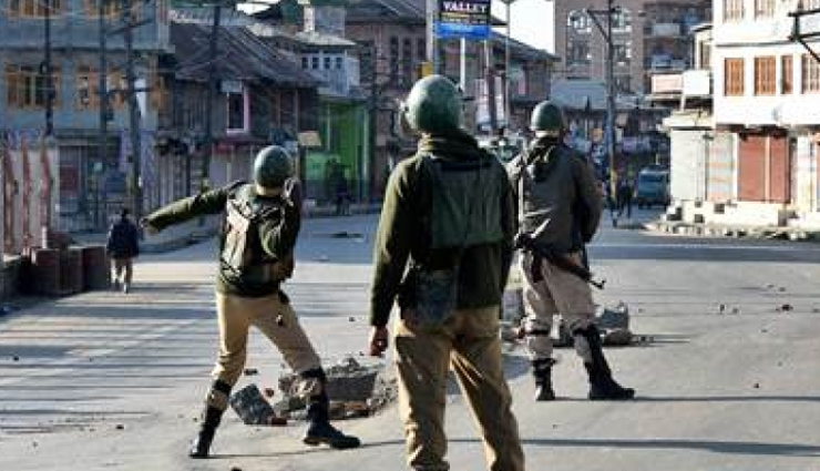 Twitter salutes Indian Army martyrs; says not everyone can stay home during lockdown 