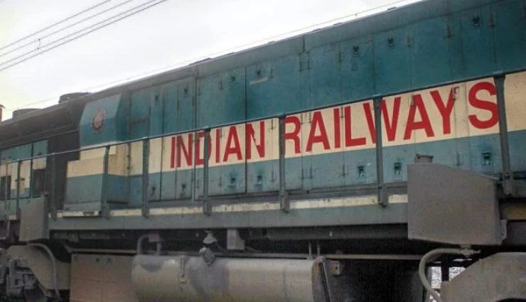 सिर्फ 1 रुपए में रेलवे दे रहा है आपको 10 लाख तक का बीमा, इन यात्रियों को होगा लाभ