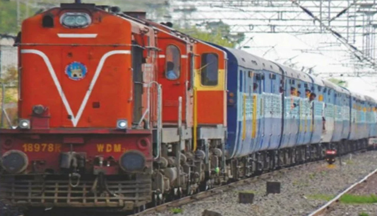 क्यों लिखी होती है हर रेलवे स्टेशन के बोर्ड पर 'समुद्र तल से ऊंचाई', वजह जान चौंक जाएंगे आप weird news,weird information,sea level on railway station board,interesting facts