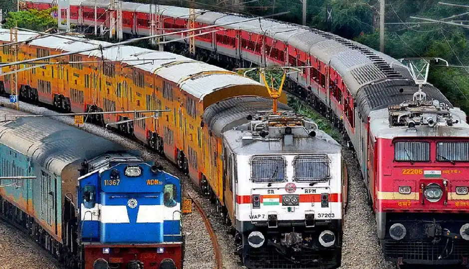 दीपावली-छठ पर घर जाने वालों के लिए राहत, यूपी से बिहार-पंजाब-दिल्ली के लिए 44 से ज्यादा स्पेशल ट्रेनें