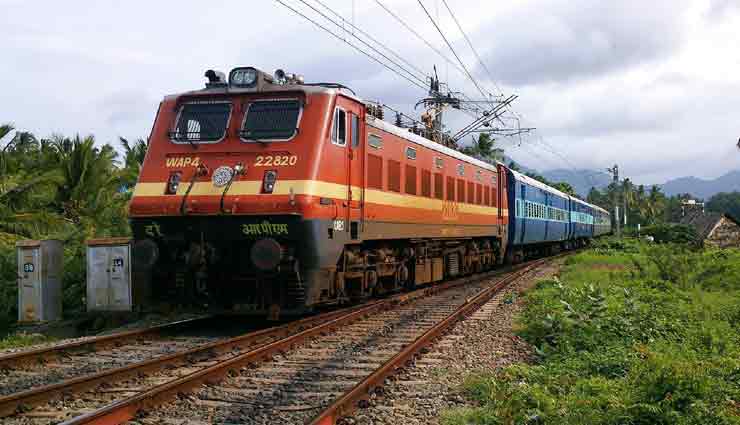 कोरोना से लड़ाई में रेलवे सरकार के साथ, 14 अप्रैल तक बंद रहेगी यात्री सेवा