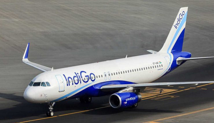 इंडिगो एयरलाइंस का सर्वर ठप, देशभर में संचालन प्रभावित, एयरपोर्ट काउंटर्स पर लगी यात्रियों की लंबी लाइन