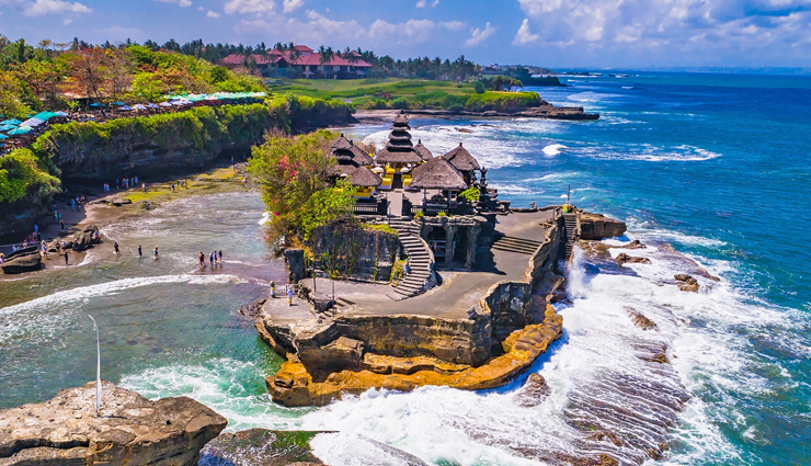 islands in indonesia,indonesia,bali island,lombok island,komodo island,gili islands,seram island,wakatobi islands