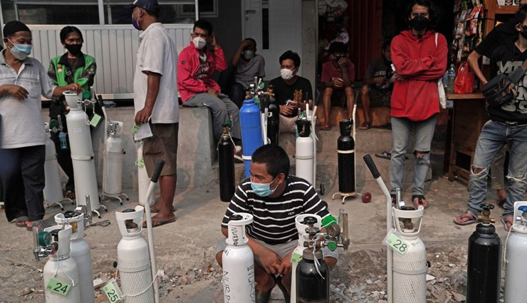  इंडोनेशिया में डेल्टा का कहर: दो महीने पहले कर रहा था भारत की मदद, आज देश में ऑक्सीजन की किल्लत