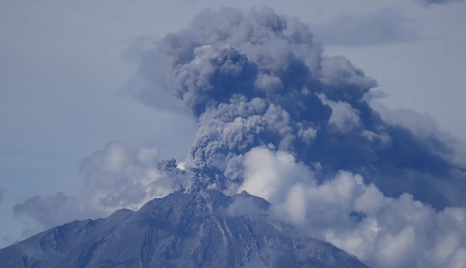 दिल्ली-हरियाणा की तरफ बढ़ रही इथियोपिया ज्वालामुखी की राख, कई अंतरराष्ट्रीय फ्लाइट्स रद्द