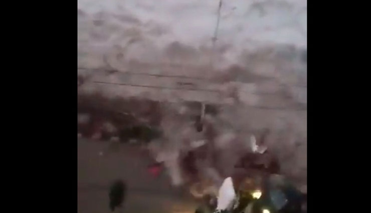 VIDEO- 30 bodies at one hospital after earthquake-tsunami in Indonesia