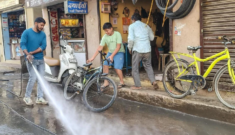 सड़ी लाश के पानी का 30 साल पुराना किस्सा फिर चर्चा में, इंदौर में दूषित जल से 15 लोगों की मौत