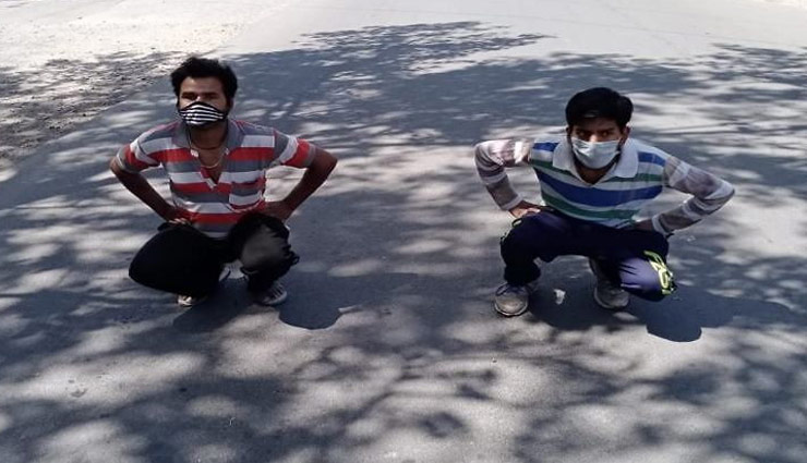 इंदौर / लॉकडाउन तोड़ने पर पुलिस ने लड़कों को दी ऐसी सजा, हाथ जोड़कर बोले - इस बार छोड़ दो, फिर ऐसा नहीं करेंगे