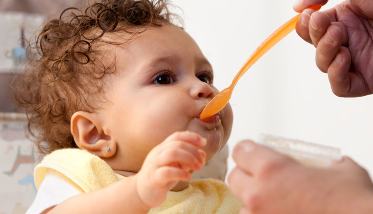 side effects of tomatoes,negative effects of eating tomatoes,adverse effects of consuming tomatoes,tomatoes and their side effects,risks of eating tomatoes,tomatoes and health risks,tomatoes and potential drawbacks,are tomatoes bad for you?,tomato allergies and side effects,excessive tomato consumption and its effects