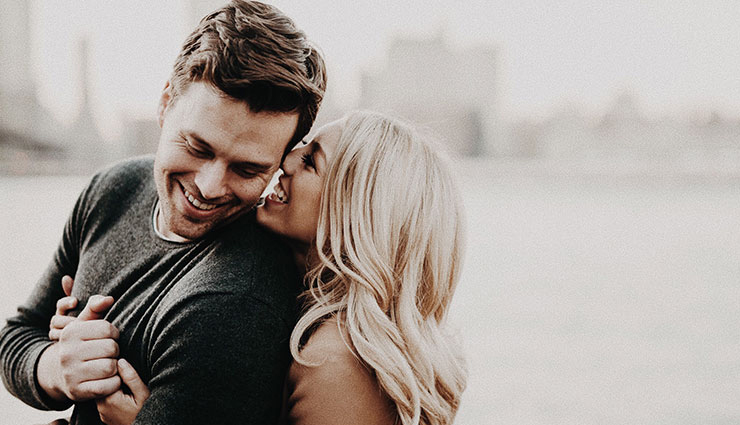 differentiating infatuation and love,signs of infatuation,subtle clues its just infatuation,recognizing infatuation in relationships,distinguishing between love and infatuation,indications of mere infatuation,understanding the signs of infatuation,infatuation versus genuine love,identifying infatuation in romantic connections,subtle signs its only infatuation