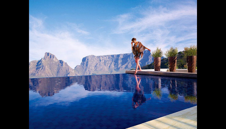 5 Breathtaking Infinity Pools Around The World