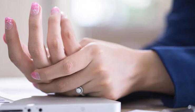 licorice root benefits,health benefits of licorice,licorice root uses,licorice root extract,licorice root in traditional medicine,licorice root for digestive health,skin benefits of licorice root,licorice root tea benefits,licorice root supplements,licorice root and respiratory health