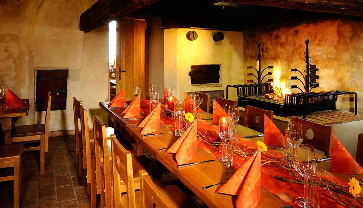 innsbruck,restaurants in innsbruck,die wilderin,fischerhausl,breakfast club,stiftskeller,goldener alder,ludwig,das burger restaurant