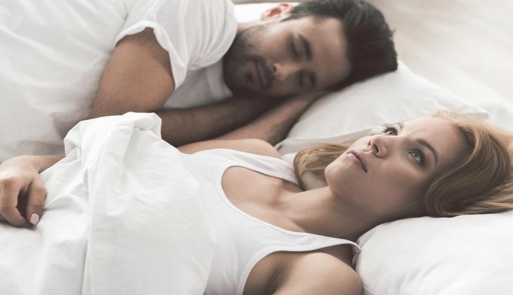 relationship tips,relationship tips in hindi,insecurity of partner,fight in relationship,sign of insecurity