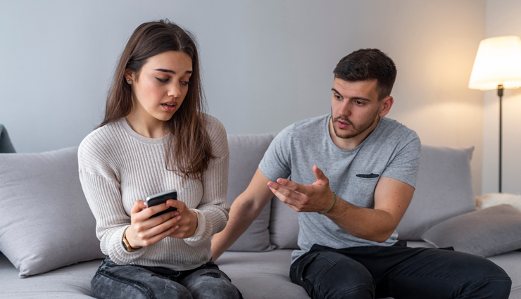 signs of husband cheating,sign that your husband is cheating,mates and me,relationship tips,mates and me,husband cheating on you