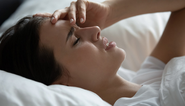 सुबह खाली पेट कभी न पिएं चाय, वरना इन परेशानियों का करना पड़ सकता है सामना never drink tea on an empty stomach,morning tea side effects,effects of drinking tea on empty stomach,health problems empty stomach tea,morning tea health risks,tea on empty stomach issues,tea digestion problems,tea acidity issues morning,reasons to avoid tea empty stomach