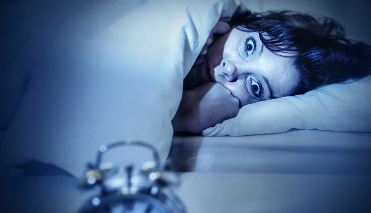 sleeping without a pillow,health benefits of sleeping without a pillow,sleeping without pillow,Health,Health tips