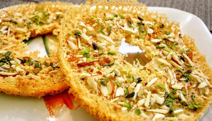 रक्षाबंधन स्पेशल : मिनटों में तैयार होगा इंस्टेंट घेवर #Recipe