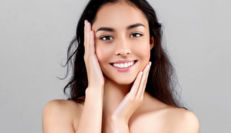 5 Instant Ways To Get Glowing Skin at Home